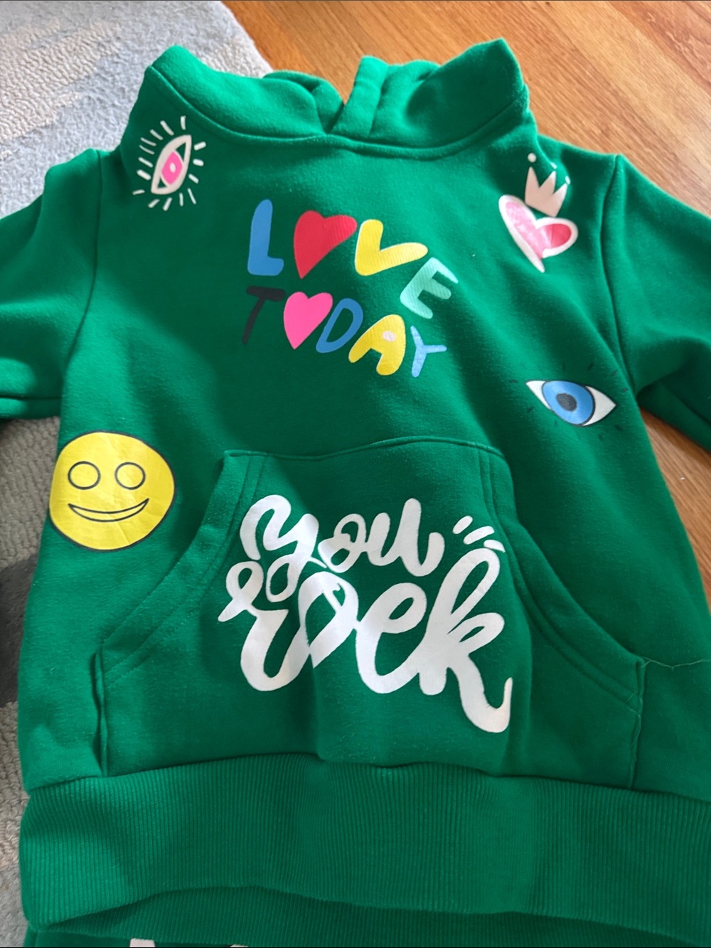 Lola + The Boys Green Kids Matching Set with Colorful Patch Graphics - Picture 2 of 7